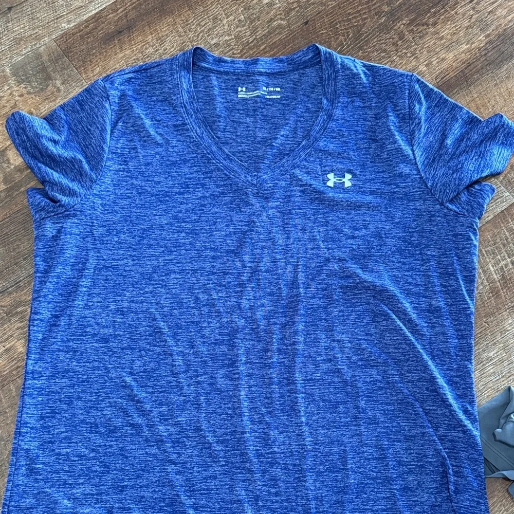 Under Armour Heathered Blue and Solid Gray V-Neck Tees - Picture 3 of 4
